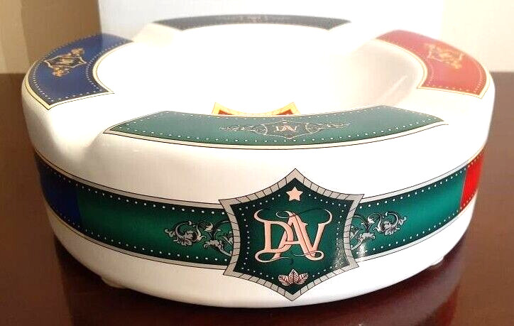 ORNATE LARGE CIGAR ASHTRAY FOOTED CERAMIC – 4 large cigar rests – BRAND NEW