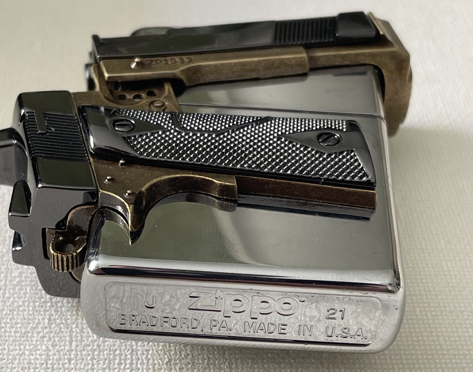 New Zippo Lighter Gun with box. Black Ice Cowboy Gunman Edition. Fast Shipping
