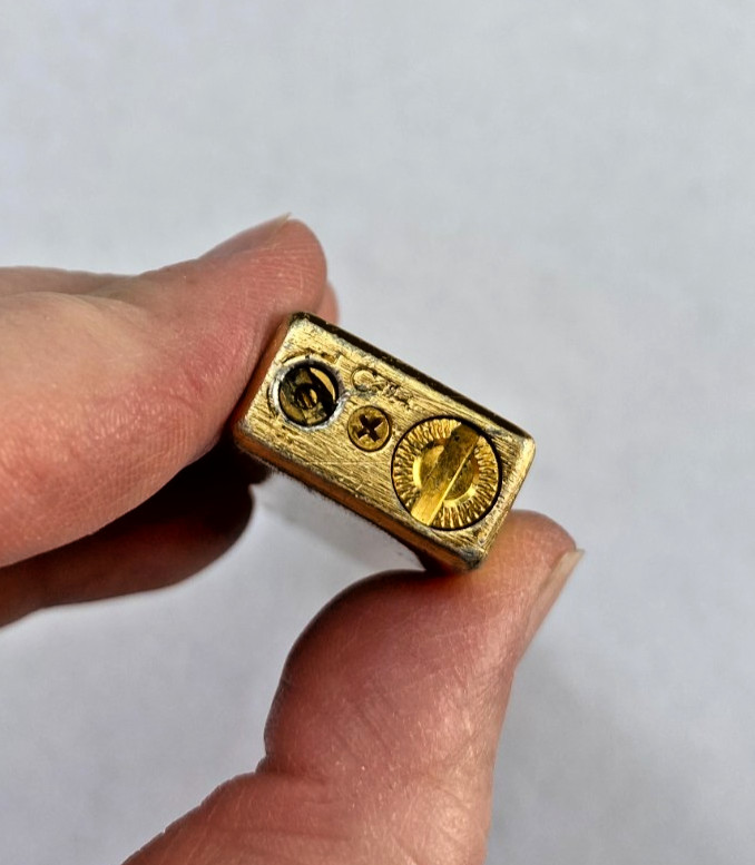 Vintage Colibri Gold Tone Cigarette Lighter Swirl Design Engravable