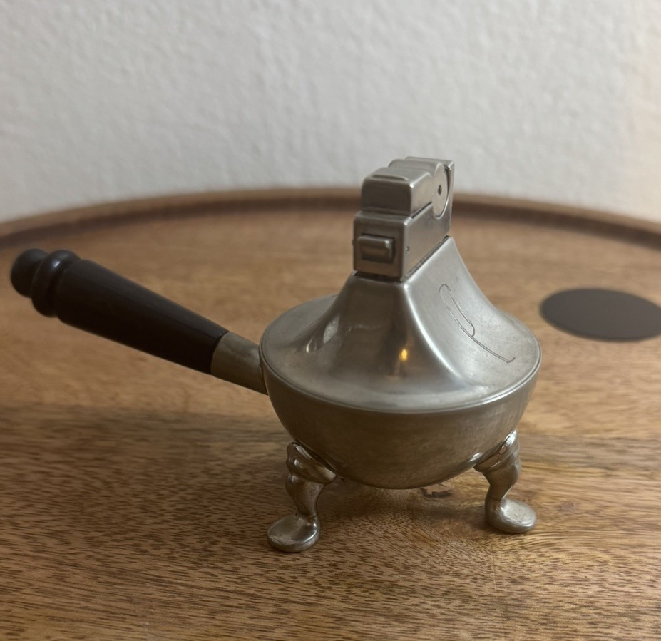 Vintage Lighter Footed Kettle Rhodium Finish Chrome Black Handle ASR 5″ X 3″ USA