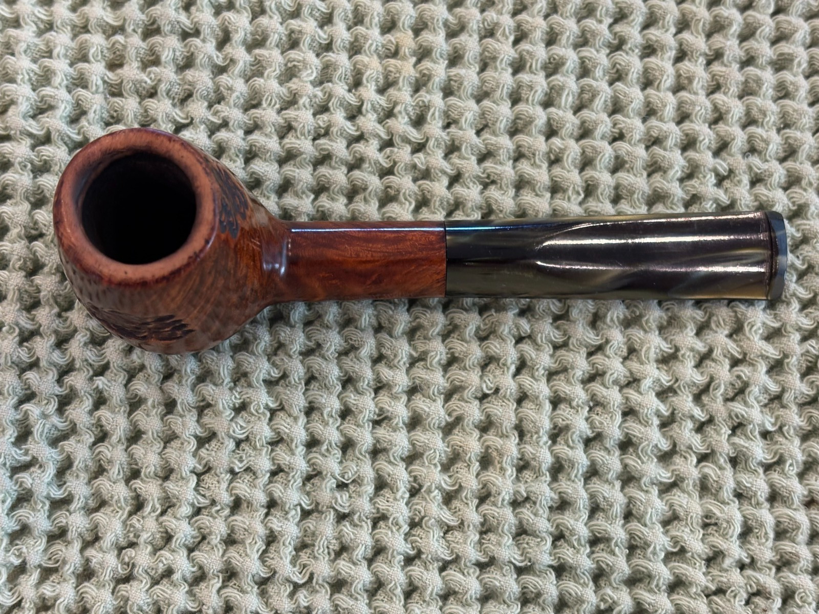 PRINCE OF WALES MADE BY SAVANELLI LARGE BRANDY HAND TOOLED GREEN ACRYLIC STEM