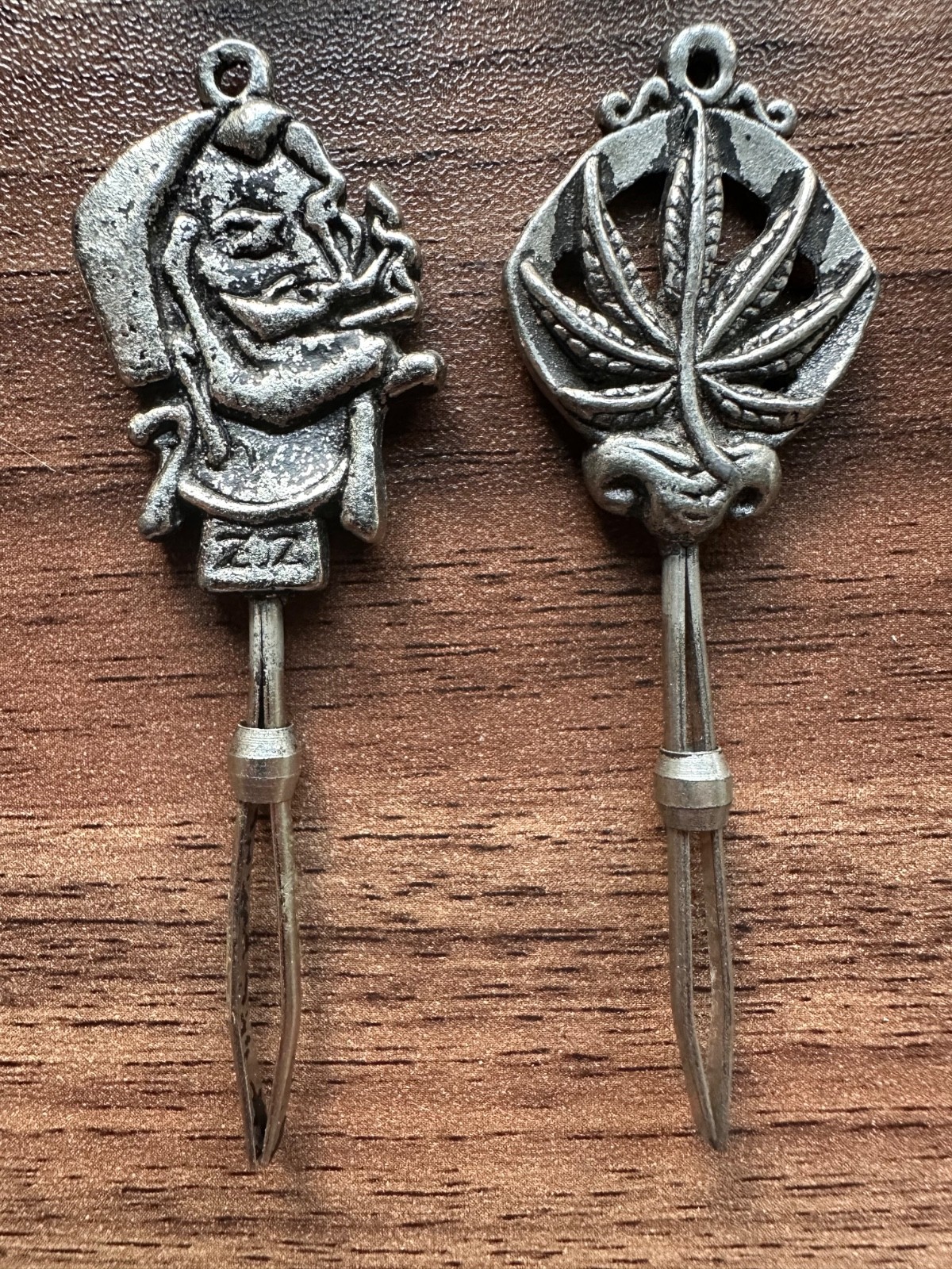 Vintage Roach Clip Lot Zig Zag Man Rolling Stones Naked Lovers Dolphin Skate