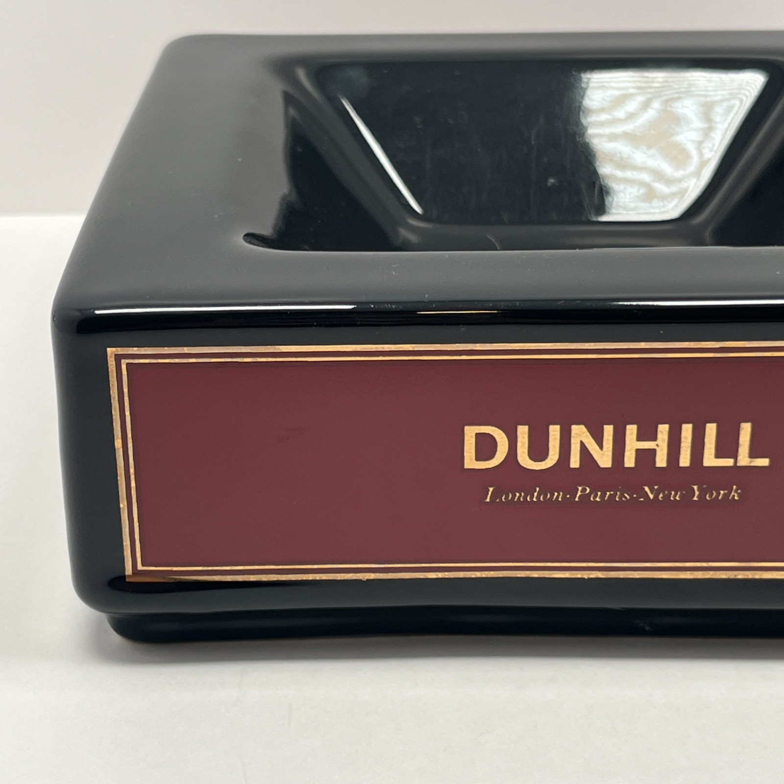 Vintage Wade Dunhill Ashtray Large Cigar Cigarette London Paris New York 7″x 7”