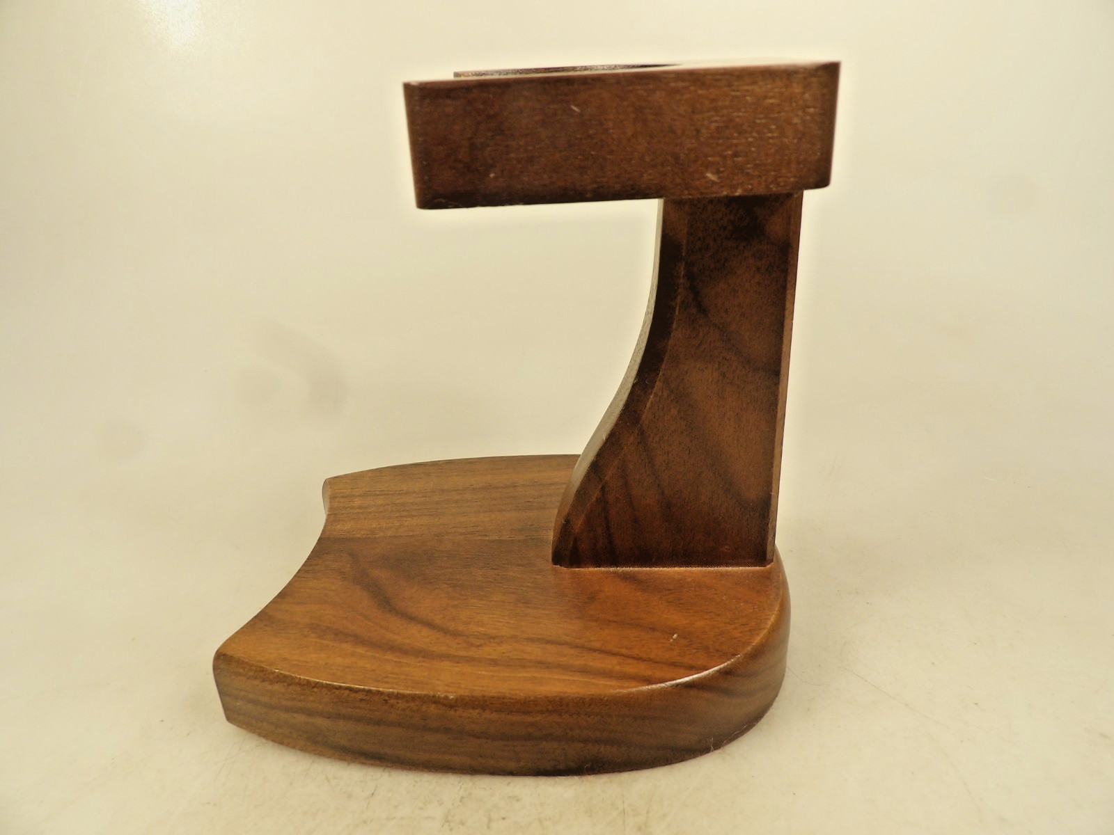 Decatur Solid American Walnut Calabash Pipe Holder Stand USA Made Table Top