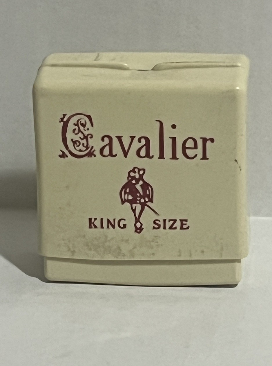 VTG Cigarette Case Cavalier King Size Beige Red Plastic Pack Holder Safety Pins