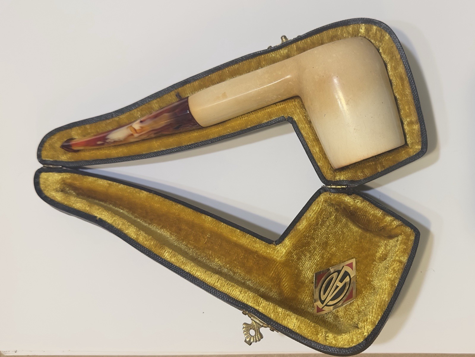 CAO Meerschaum Estate Straight Apple Pipe