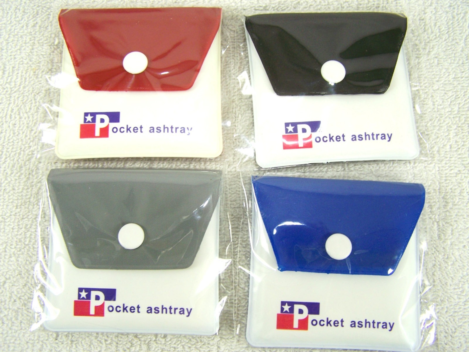 Ashtray Small Pouch PVC Odor free Portable Compact Fireproof 4 Count