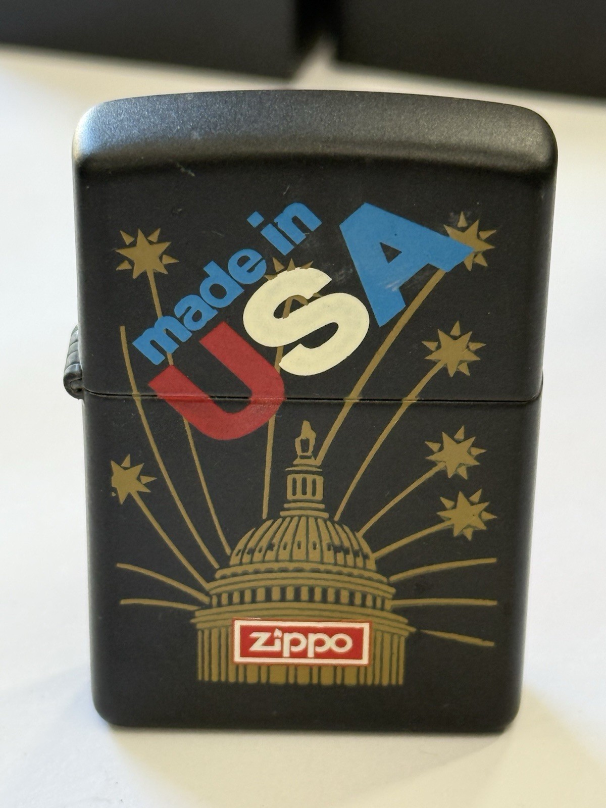 ZIPPO 1994 MADE IN USA US CAPITOL BLACK MATTE LIGHTER SEALED IN BOX D284