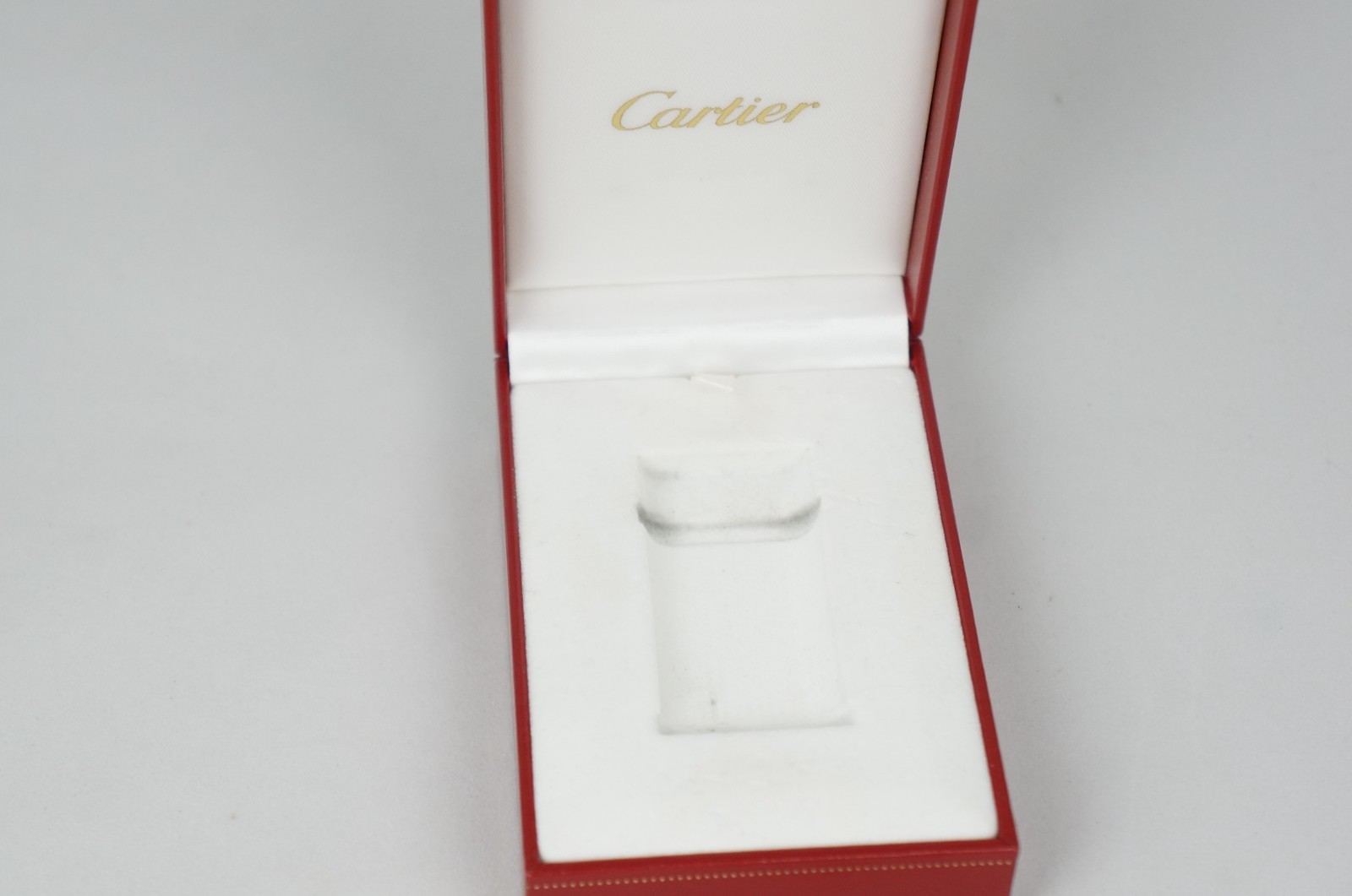 Cartier Gaudroon Oval Roller Vintage Silver Gas Lighter – Excellent Condition