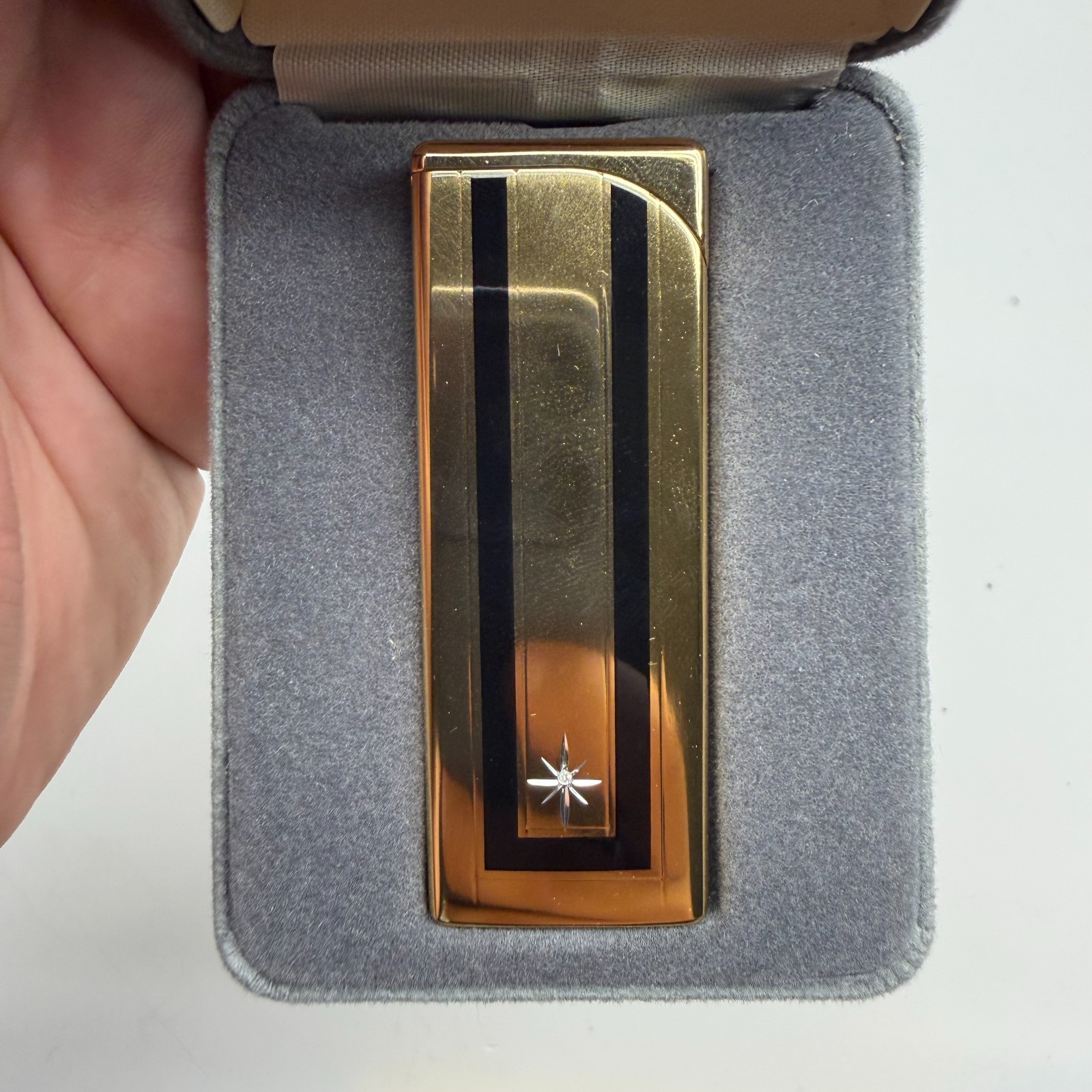 Vtg COLIBRI Electro Quartz Lighter Gold Black Tone in Original Box – UNTESTED