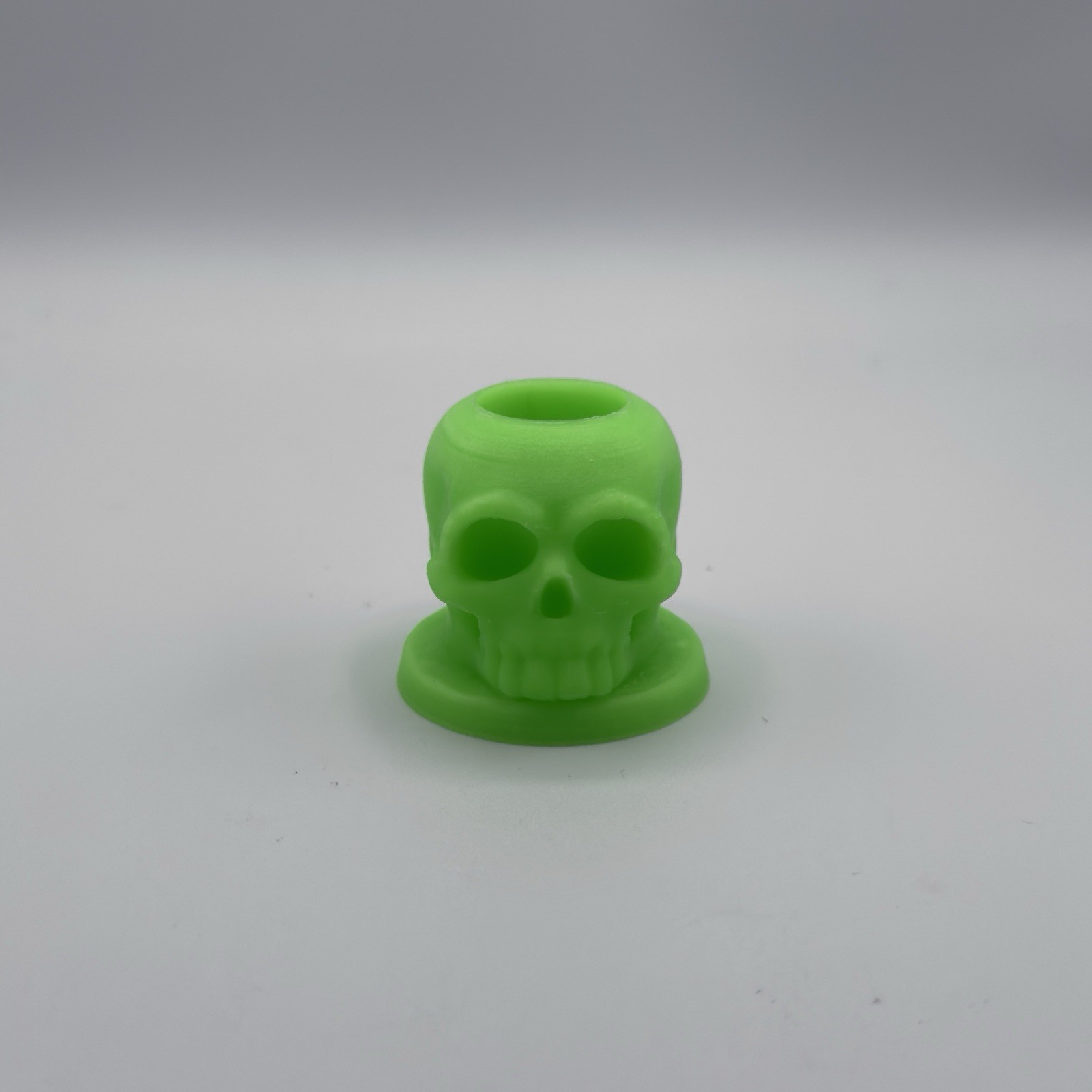 18mm Slide Bowl Stand Display Holder Skull Head USA MADE Glow In The Dark Green