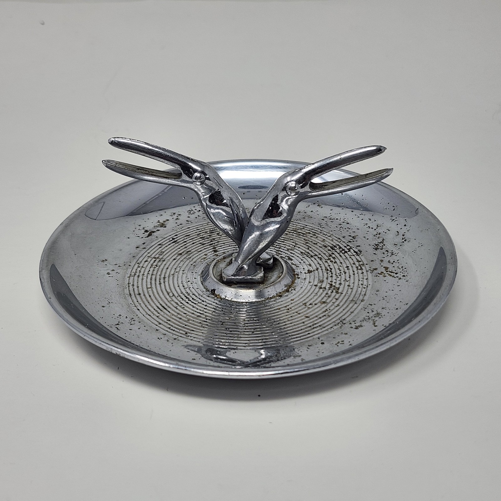 Vintage Mid-Century 6” Probable Hamilton Chrome Pellican Pincherette Ashtray