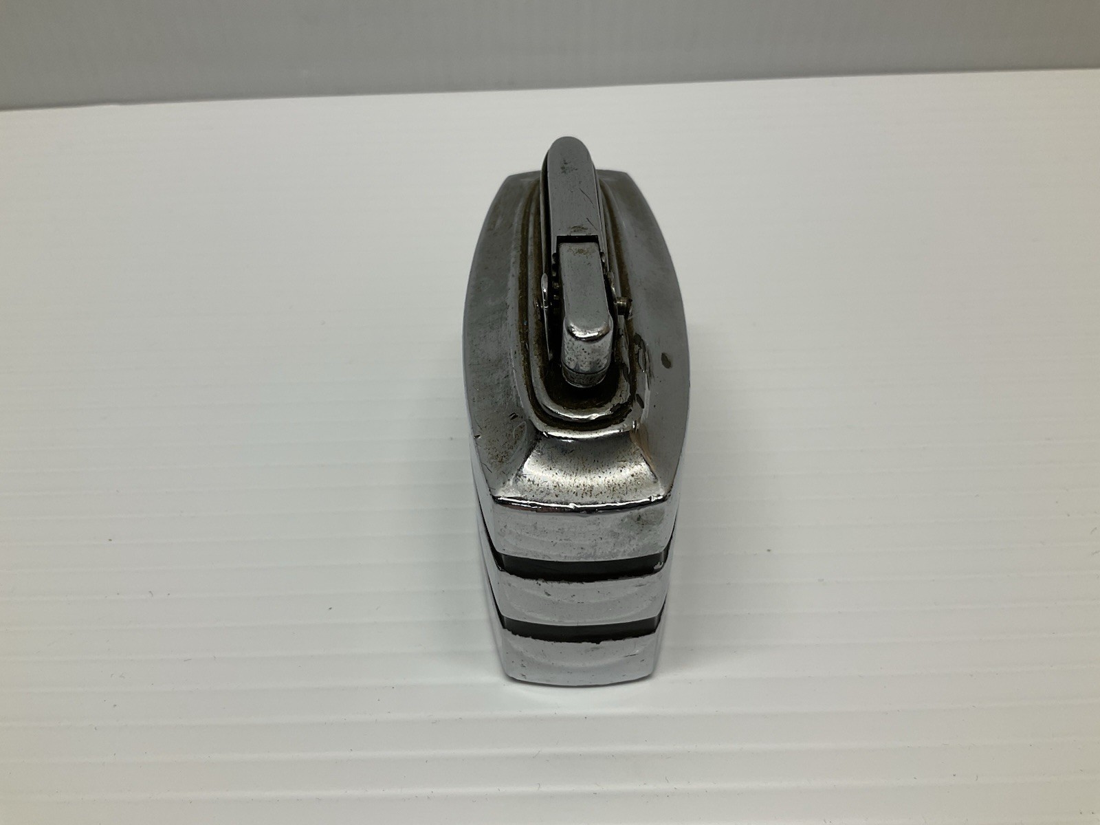 Vintage Ronson Spartan Art Deco Chrome Black Stripe Table Lighter