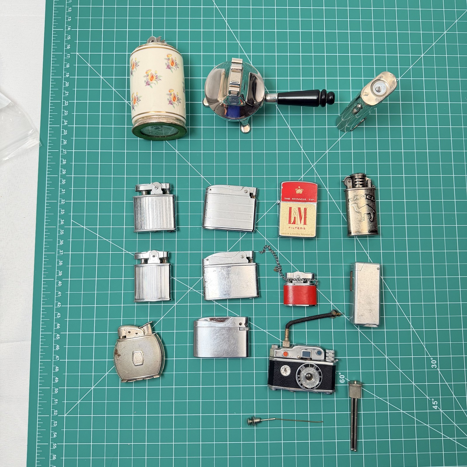 Vintage Collectible Lighters Lot – Zippo, Camel, Novelty, Table & Pocket Lighter
