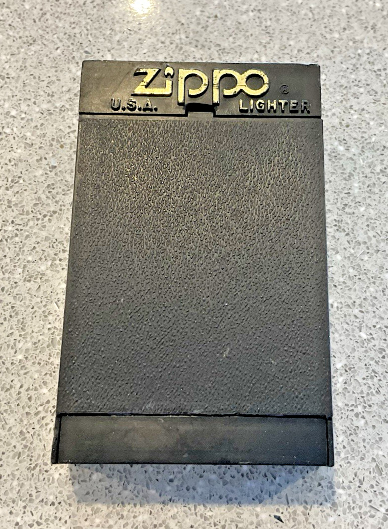 Genuine Brand New 2002 ZIPPO Lighter Rare Magnificent JACK DANIELS OLD No7 Brass