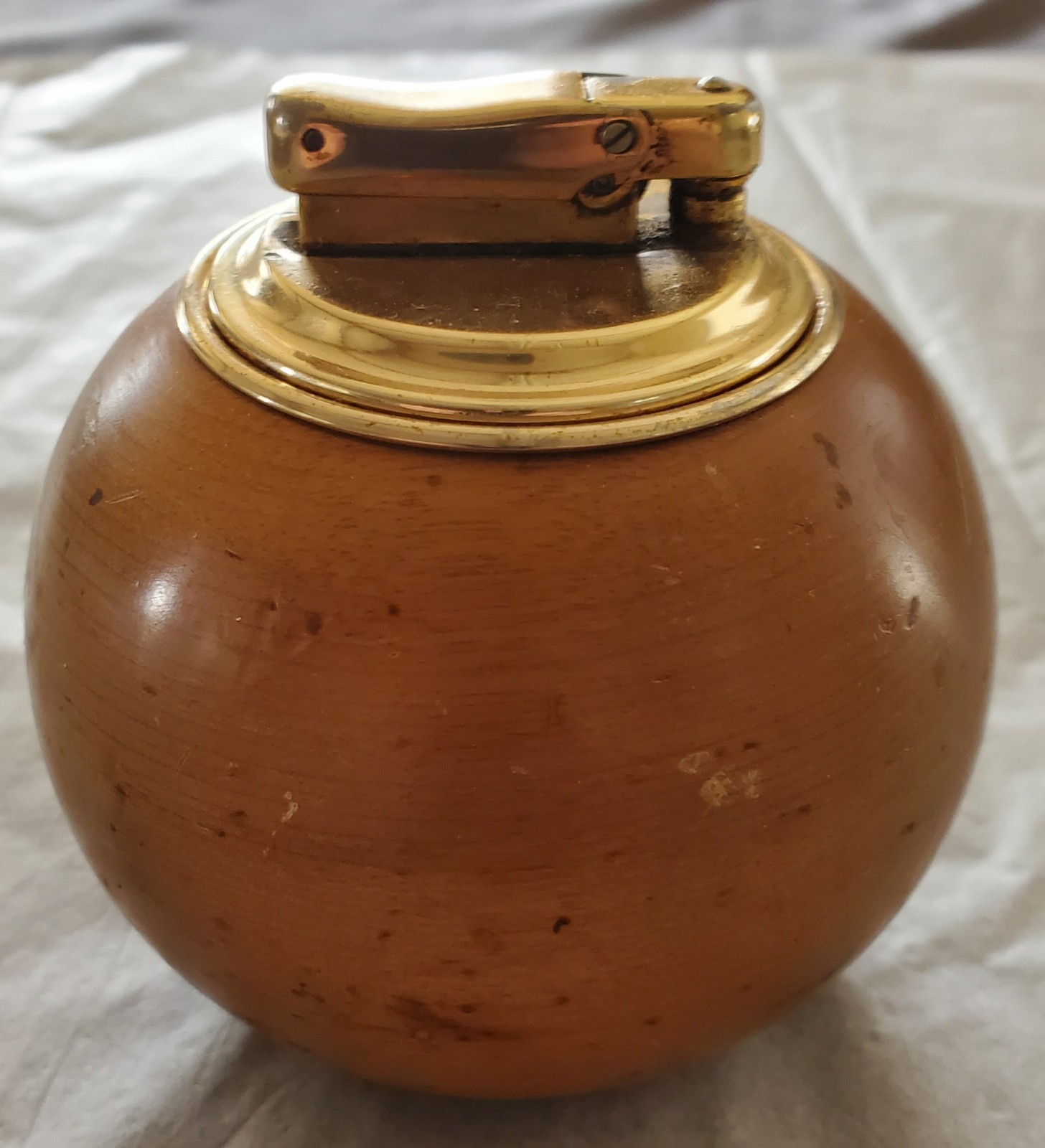 Vintage Globe Table Lighter Colibri by Kreisler Mid Century Era