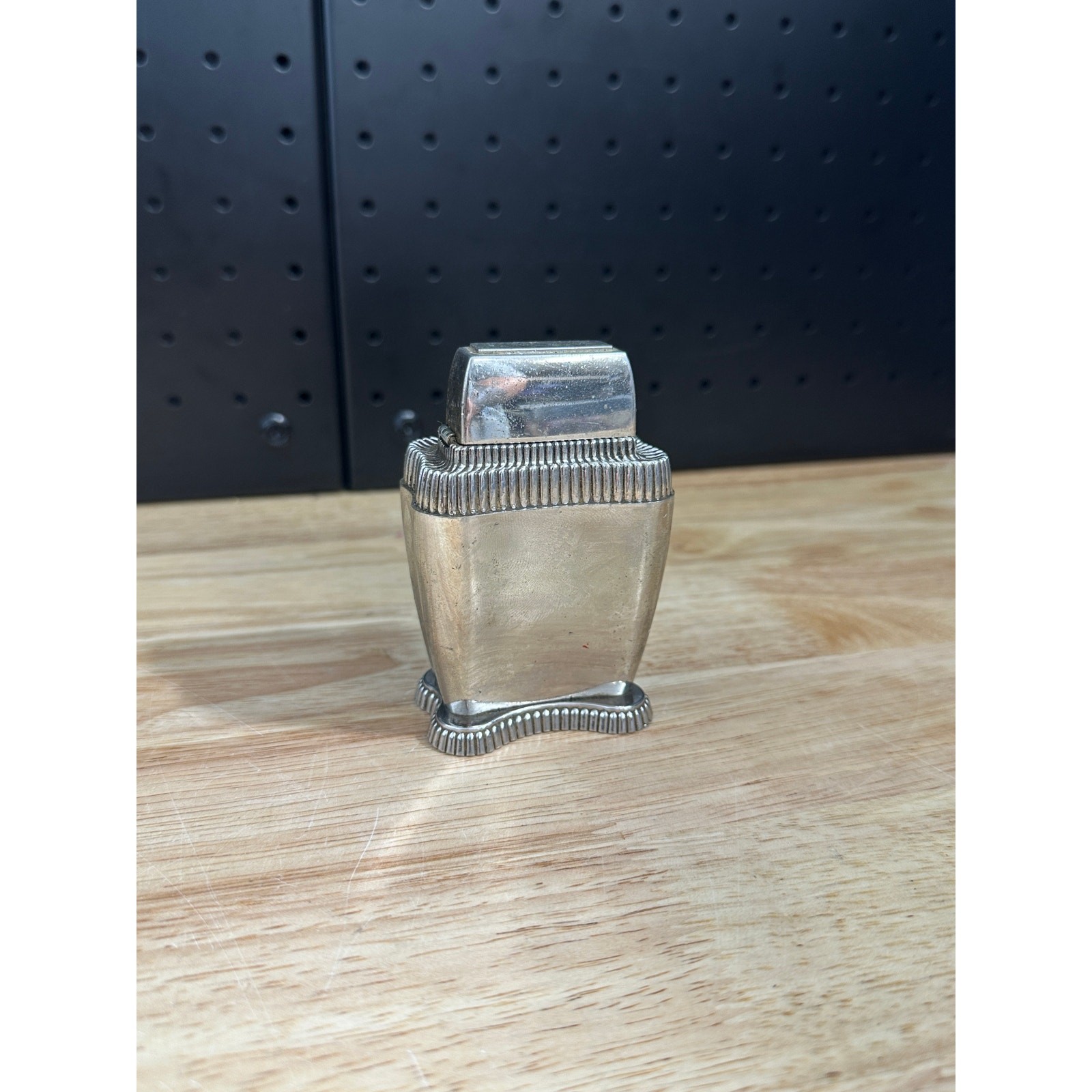 Vintage ZIPPO Lady Bradford Table Ligther Striker needs repair