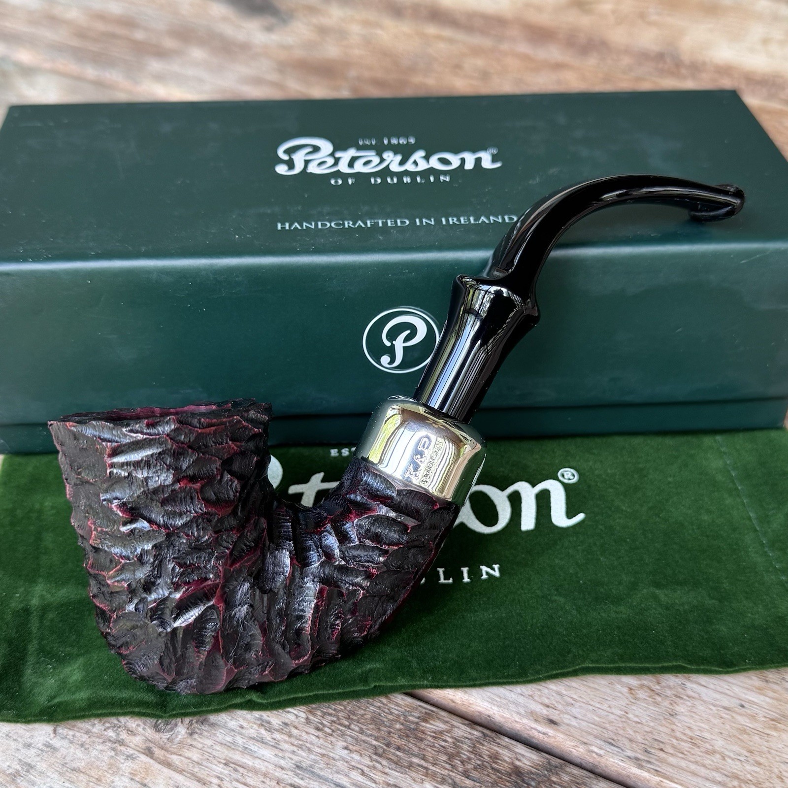 Peterson System Standard Rusticated Bent Calabash (XL315) Fishtail Pipe – New
