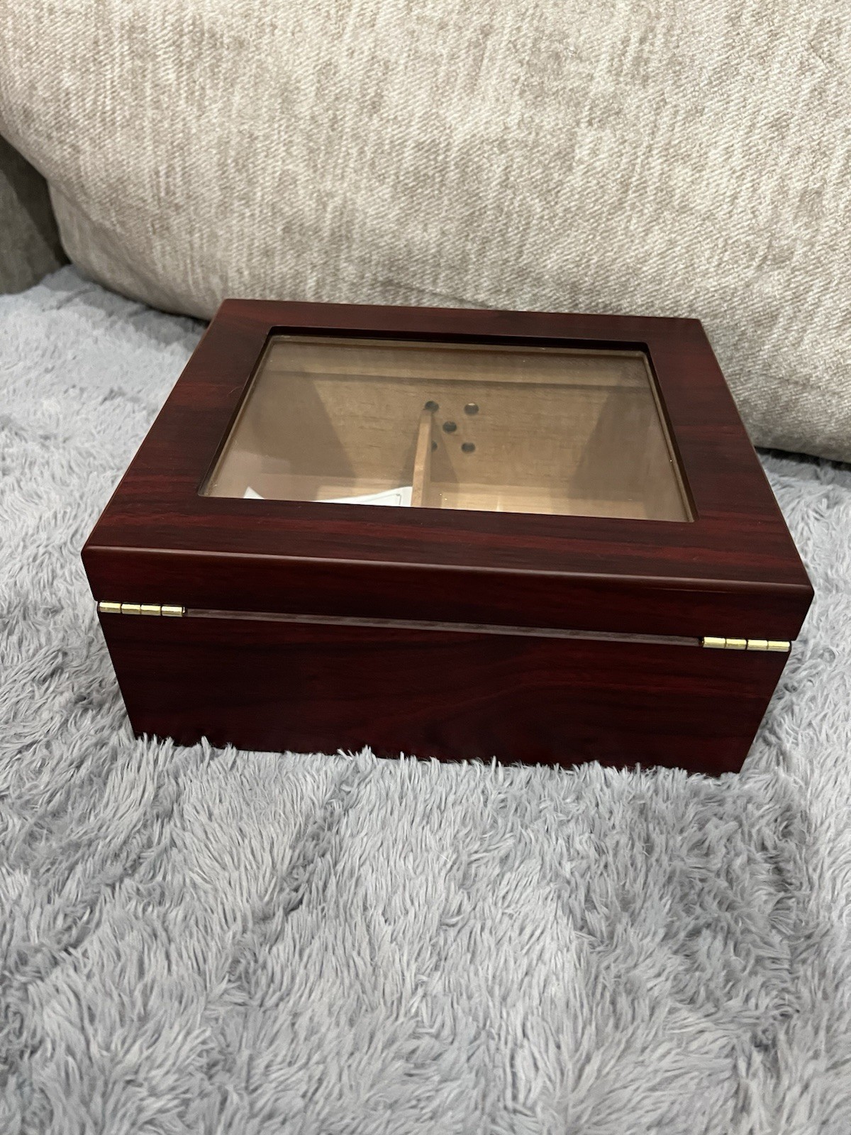 MANTELLO Cigars Humidor Royal Glass Top Cedar Lined Cigar Box Up To 50 Cigars