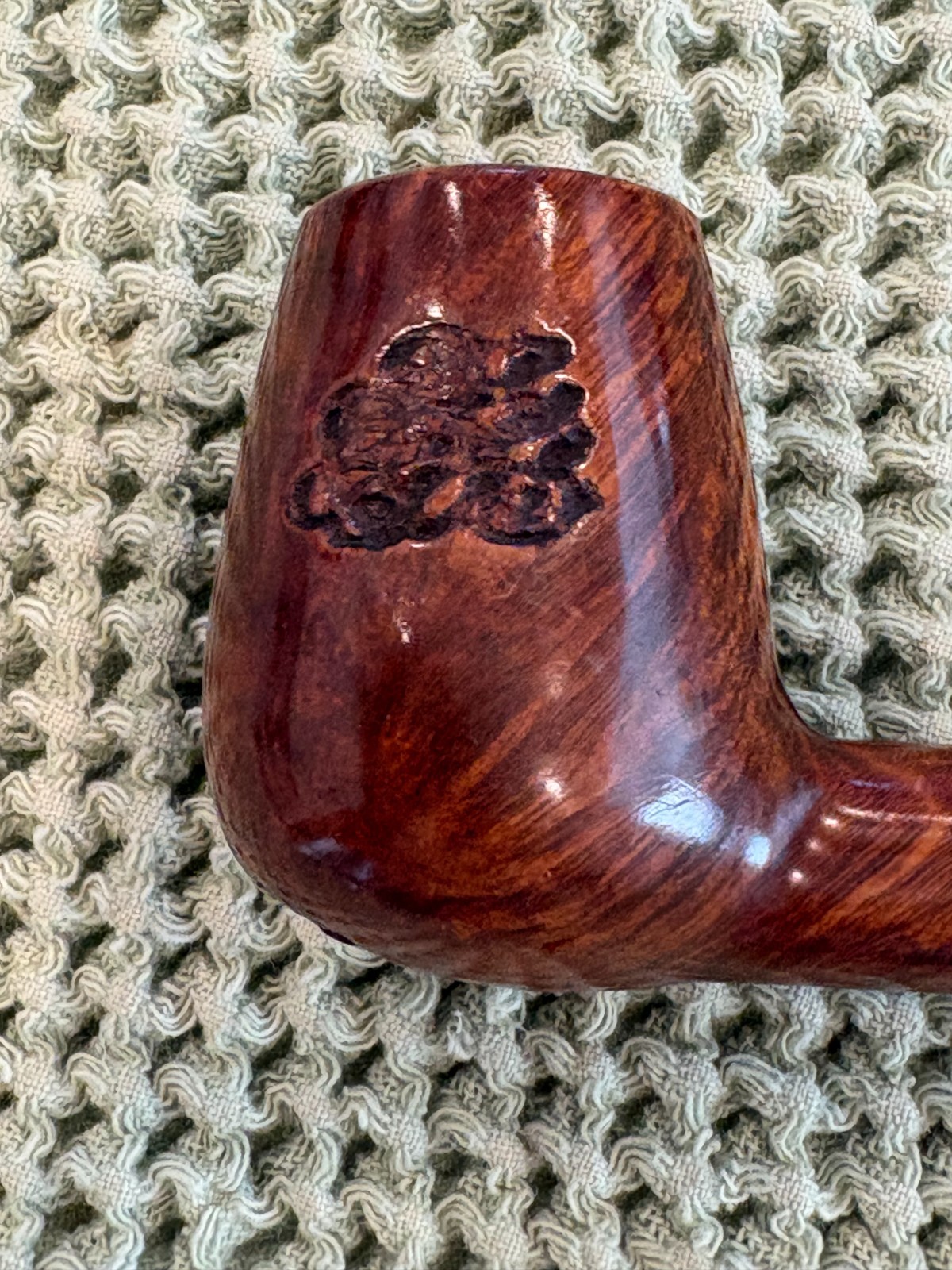 PRINCE OF WALES MADE BY SAVANELLI LARGE BRANDY HAND TOOLED GREEN ACRYLIC STEM