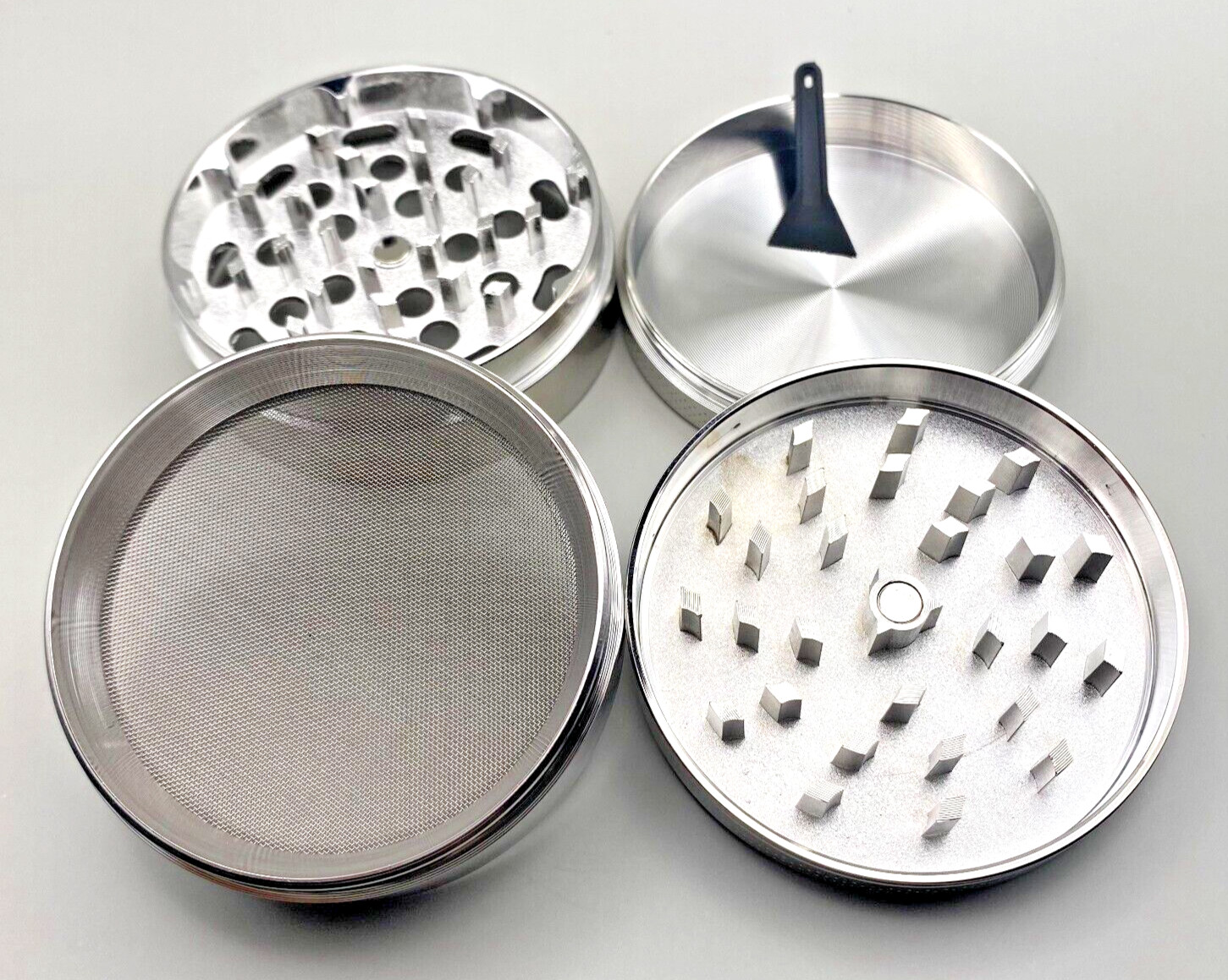 Herb Grinder 2.5″ inch Large Spice 4-Piece Crusher Metal Silver Dry Gift 63mm