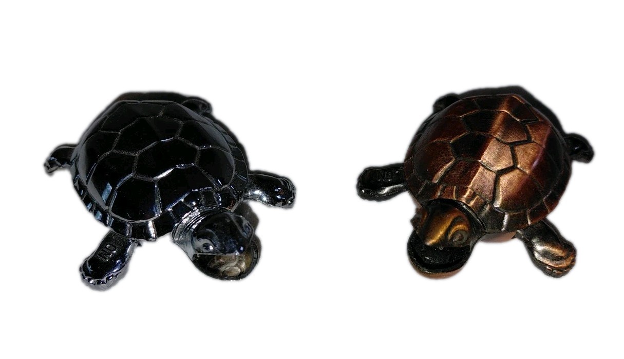 Set Of 2 Turtle Mini Butane Lighters Silver And Bronze Color 3″