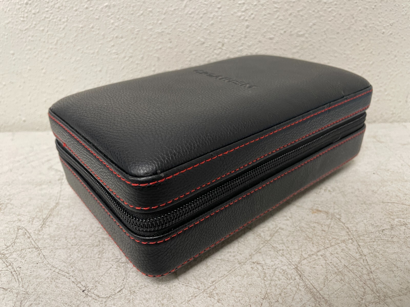 Galiner Cigar Humidor Leather Case with 3 Jet Torch Lighter & Cutter Set