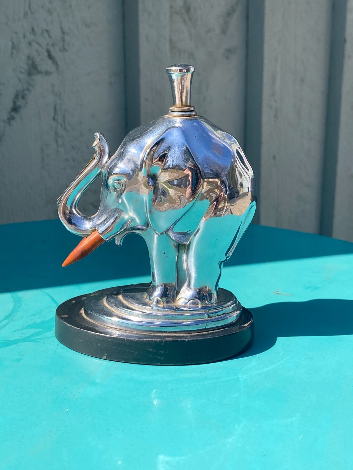 RONSON 1935 Elephant Touch-Tip Striker Lighter Black Cast Steel & Chromed Steel