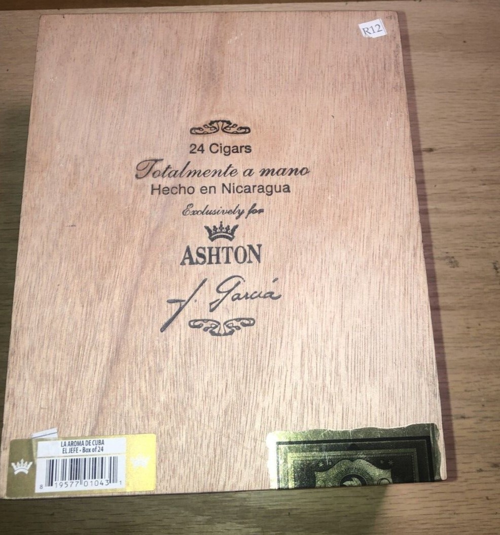 MULTIPLE AVAILABLE La Aroma de Cuba El Jefe 7.75×6.25×4 WOOD Cigar Box BLACK