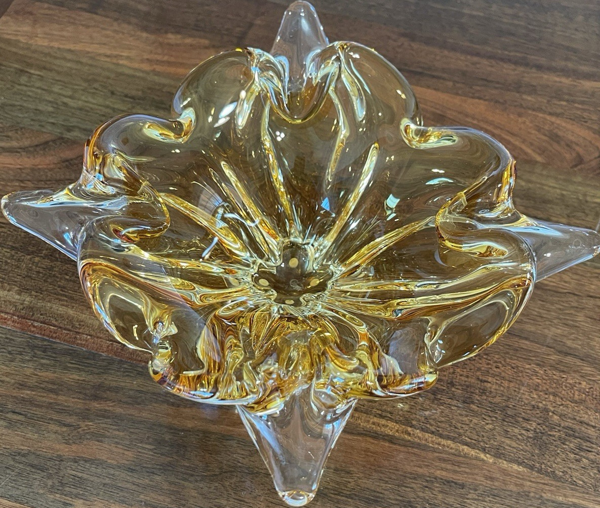 Vintage Chalet Amber & Clear Glass Ruffled Flower Ashtray 10″ Long x 4″ Tall