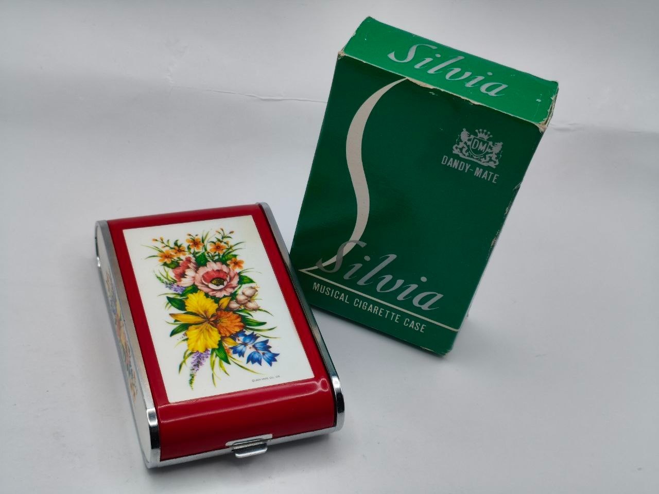 Vintage Musical Cigarette Case – Dandy-Mate Silvia – Floral Design – Japan – Box