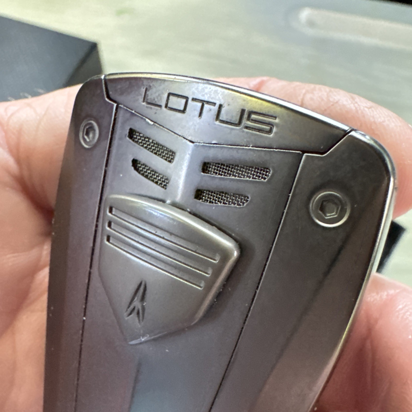 Lotus Fusion Triple Jet Torch Flame Cigar Lighter Gunmetal Chrome 5300 New