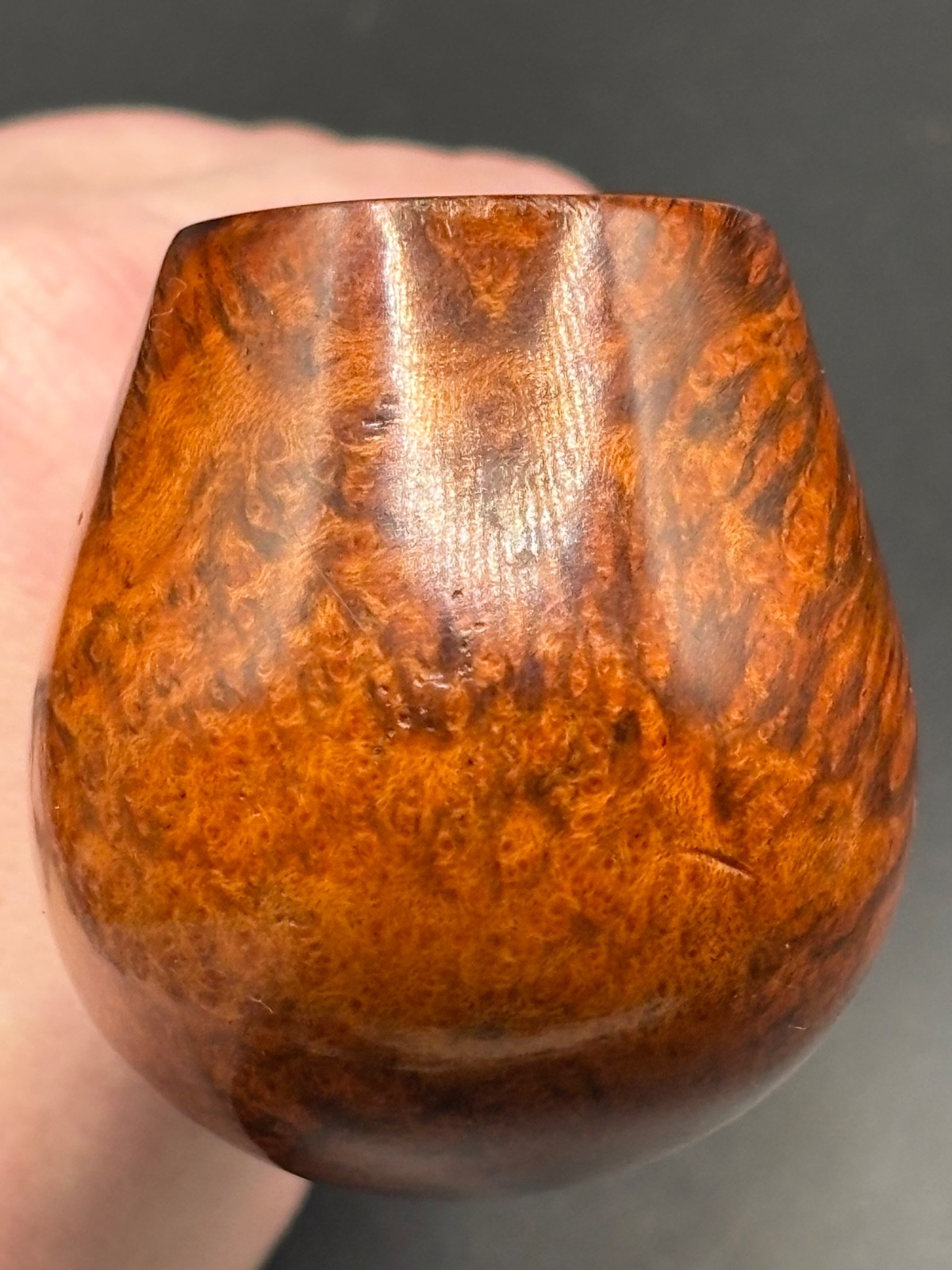 Oldenkott Studio 606 Smooth Oval-shank Brandy 9mm Estate Pipe