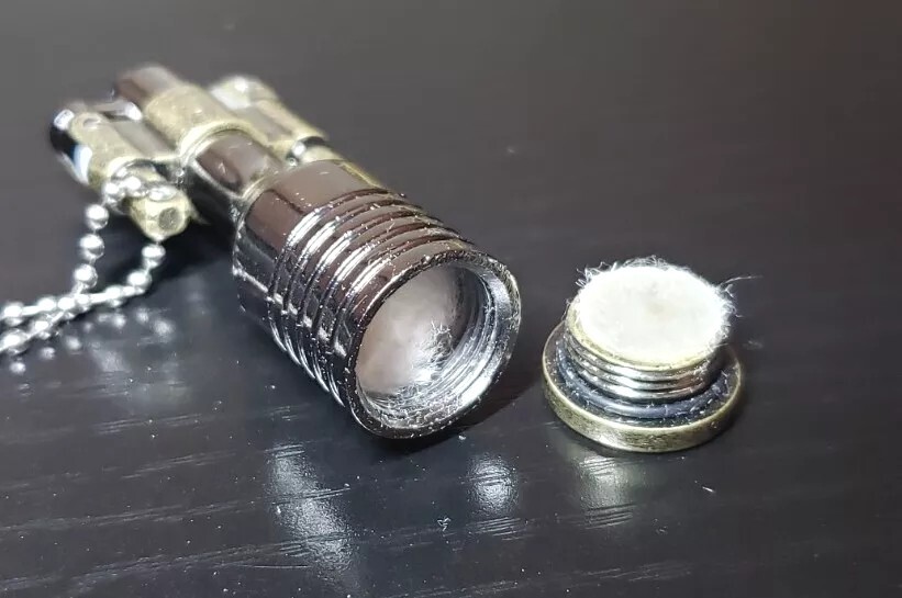 VINTAGE RETRO STYLE FLINT LIGHTER Trench Retro Fuel Saving Lighter O Ring USA