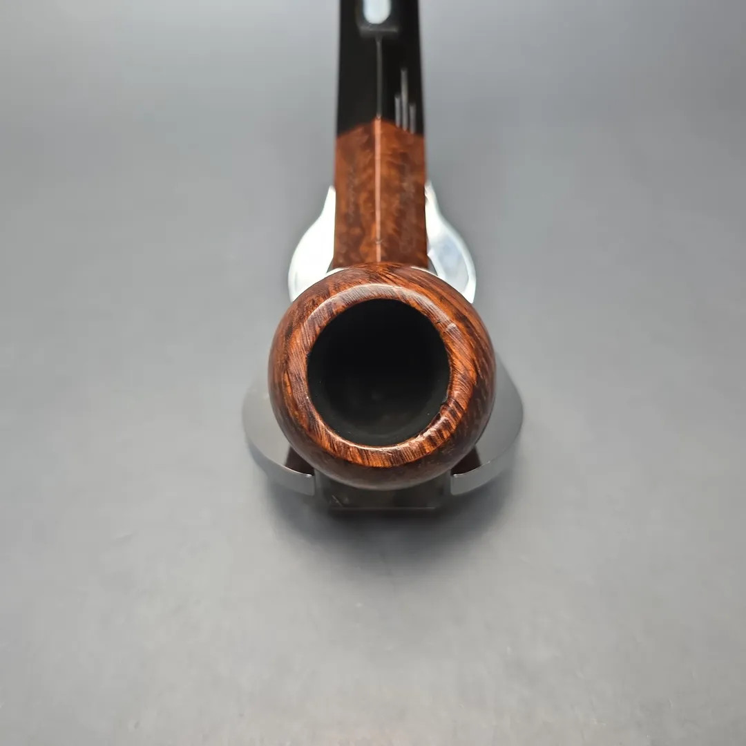 The Guildhall (Comoy’s) Classic 237 Smooth Estate Briar Pipe, English Estates