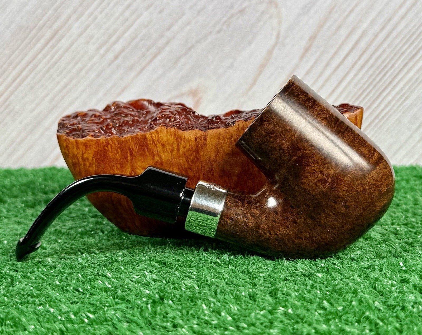 PETERSON PUB OAK SMOOTH XL OOM PAUL ESTATE PIPE, SILVER & P-LIP STEM (2025)