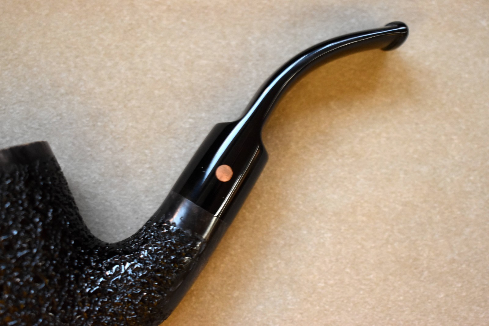 Moretti Pipe Black Rusticated Freehand