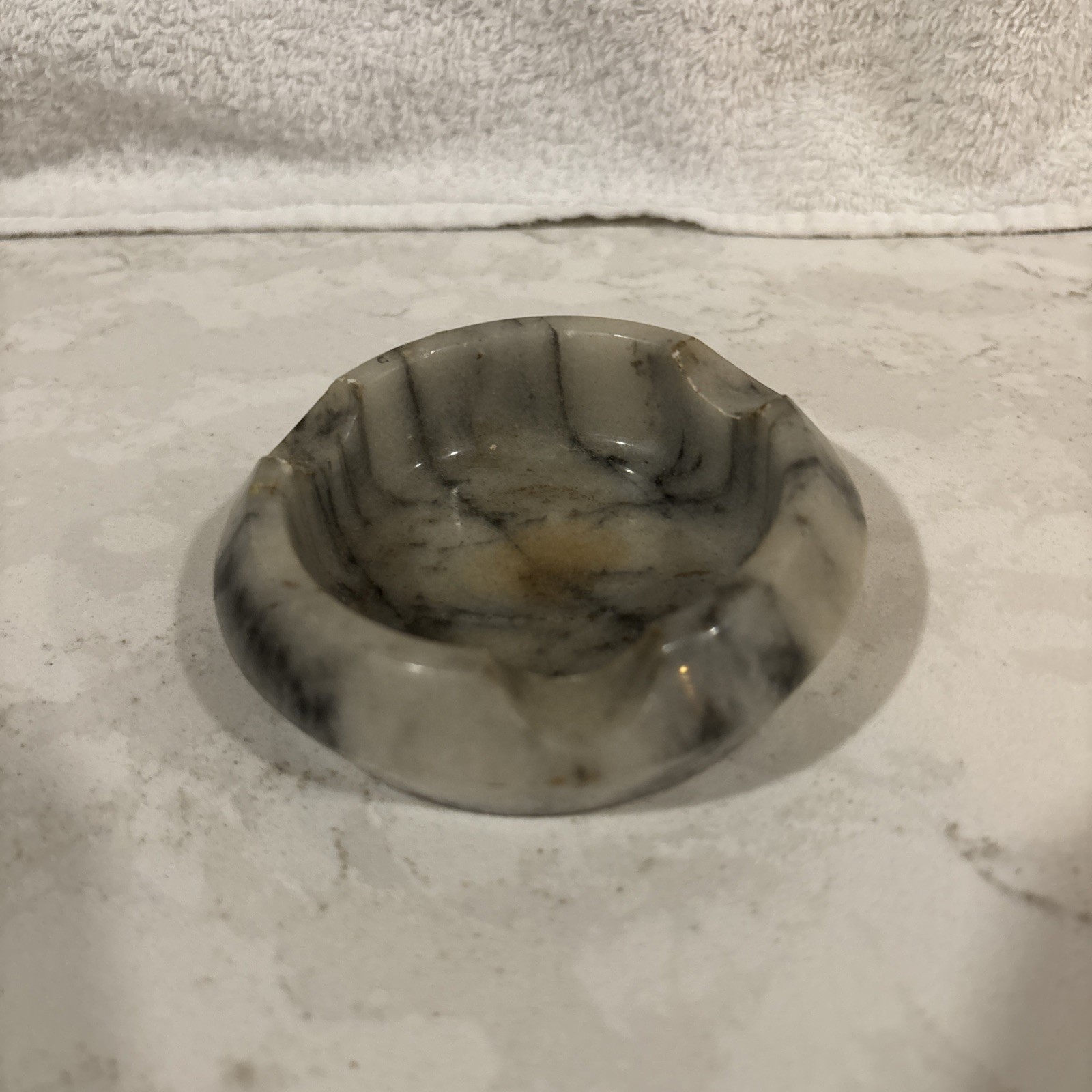 vintage alabaster table lighter & ashtray set 50’s-70’s missing striker