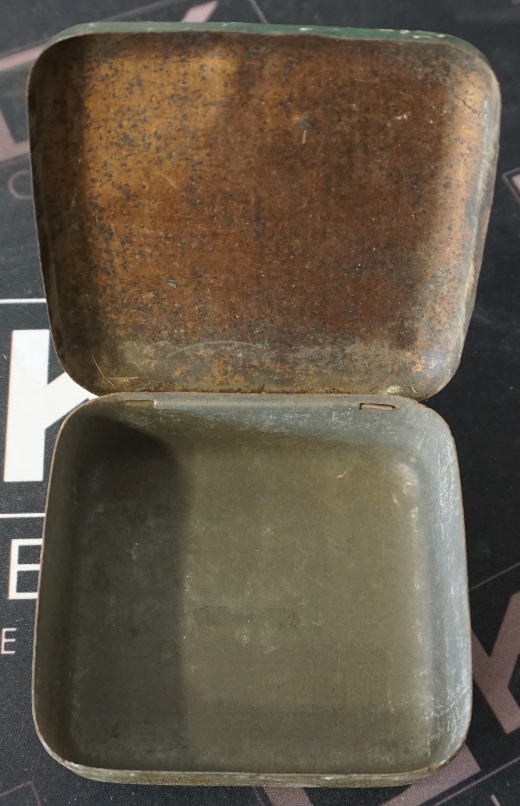 UNITED KINGDOM – c.1900 ARCADIA MIXTURE Tobacco Tin Ogden’s Liverpool EMPTY