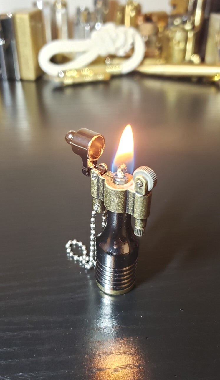 VINTAGE RETRO STYLE FLINT LIGHTER Trench Retro Fuel Saving Lighter O Ring USA