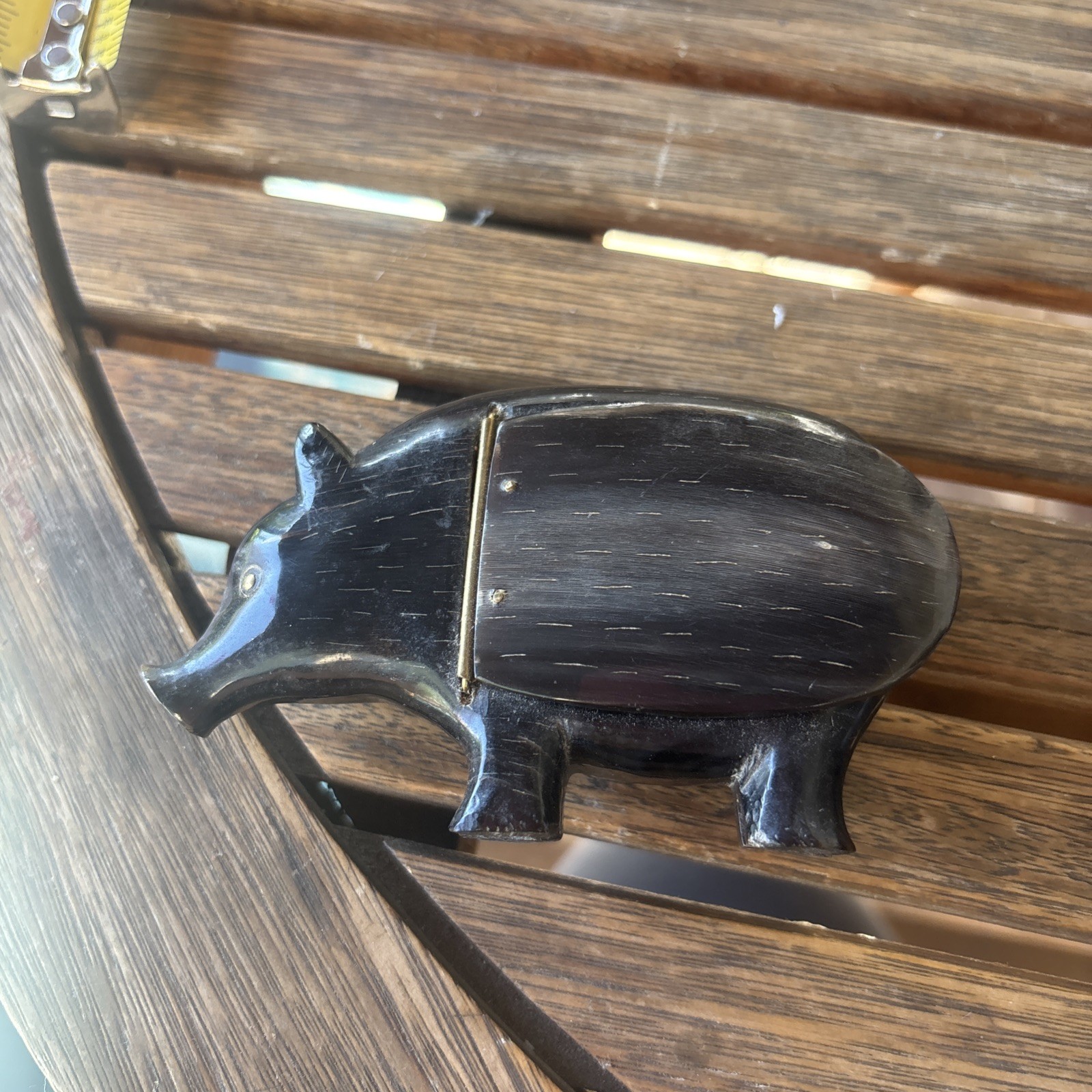 ANTIQUE HAND-CARVED WOODEN PIG SNUFF BOX WITH BRASS-HINGE ~ MADE IN INDIA