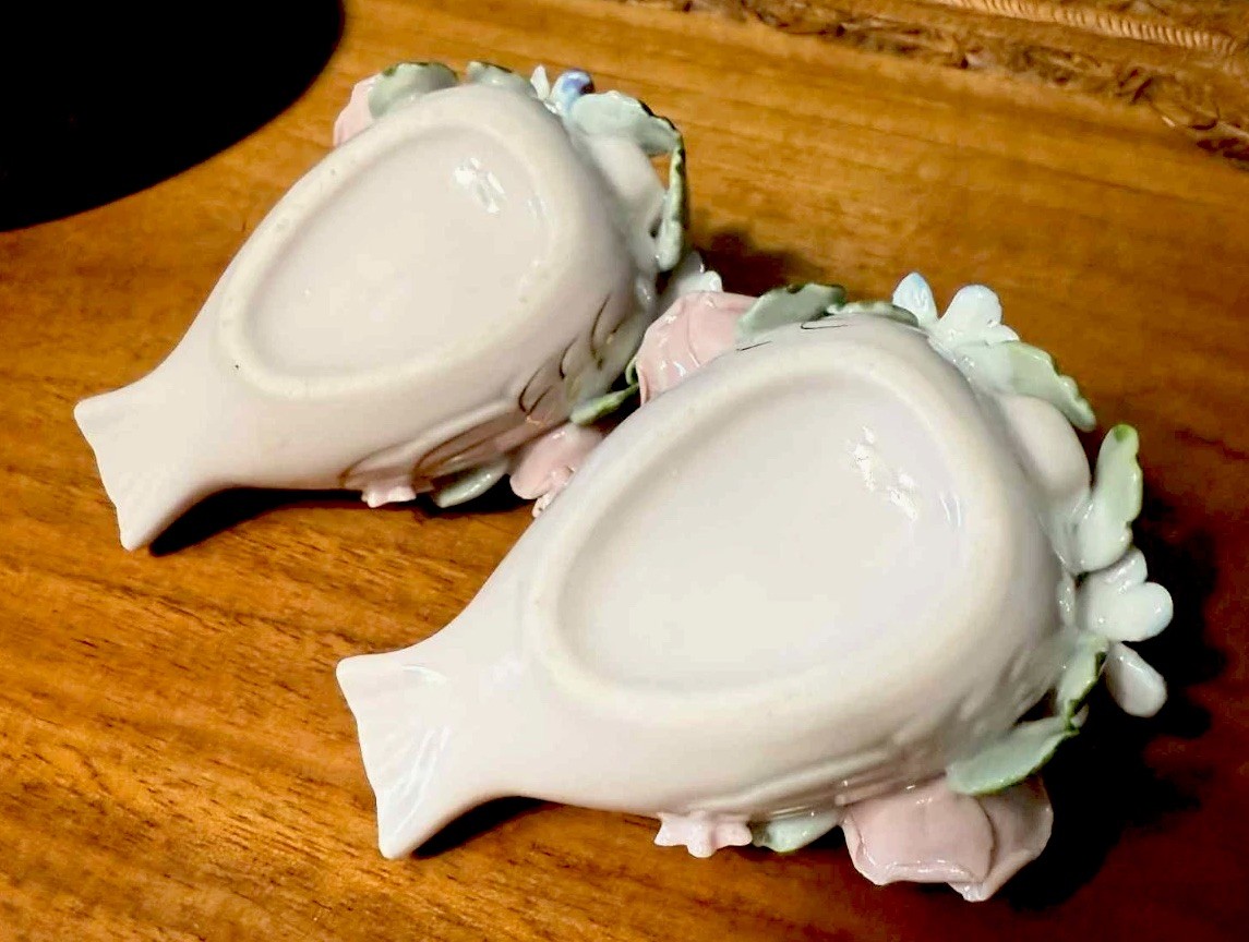 Vintage Mid-Century Porcelain Swan Ashtray Pair – Hand-Painted Floral – Japan