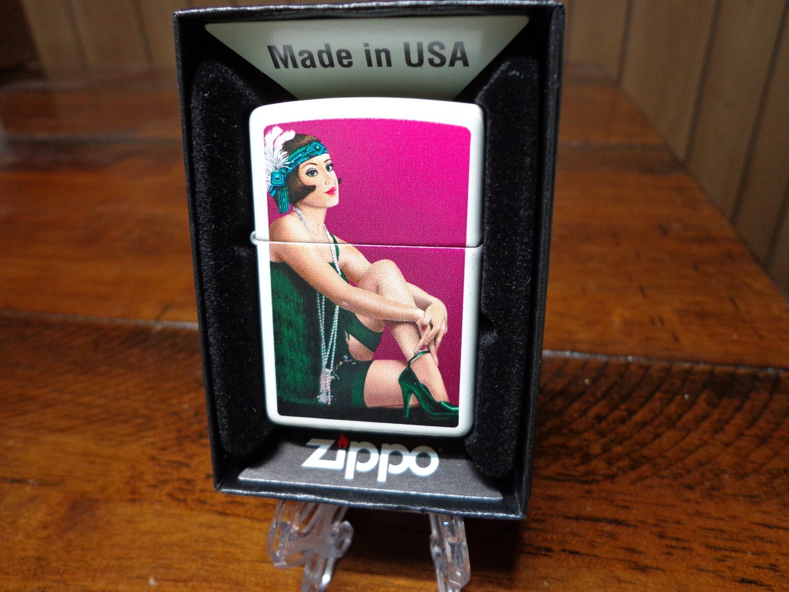 ART DECO FLAPPER GIRL PINUP WHITE MATTE ZIPPO LIGHTER MINT IN BOX