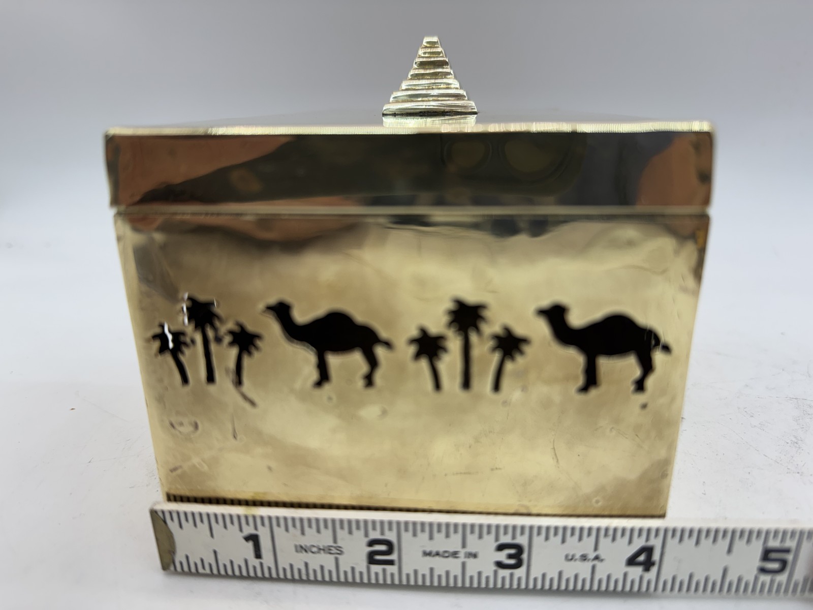 VTG Camel Cigarette Brass Tobacciana Box w/ Pyramid Lid Palm Trees