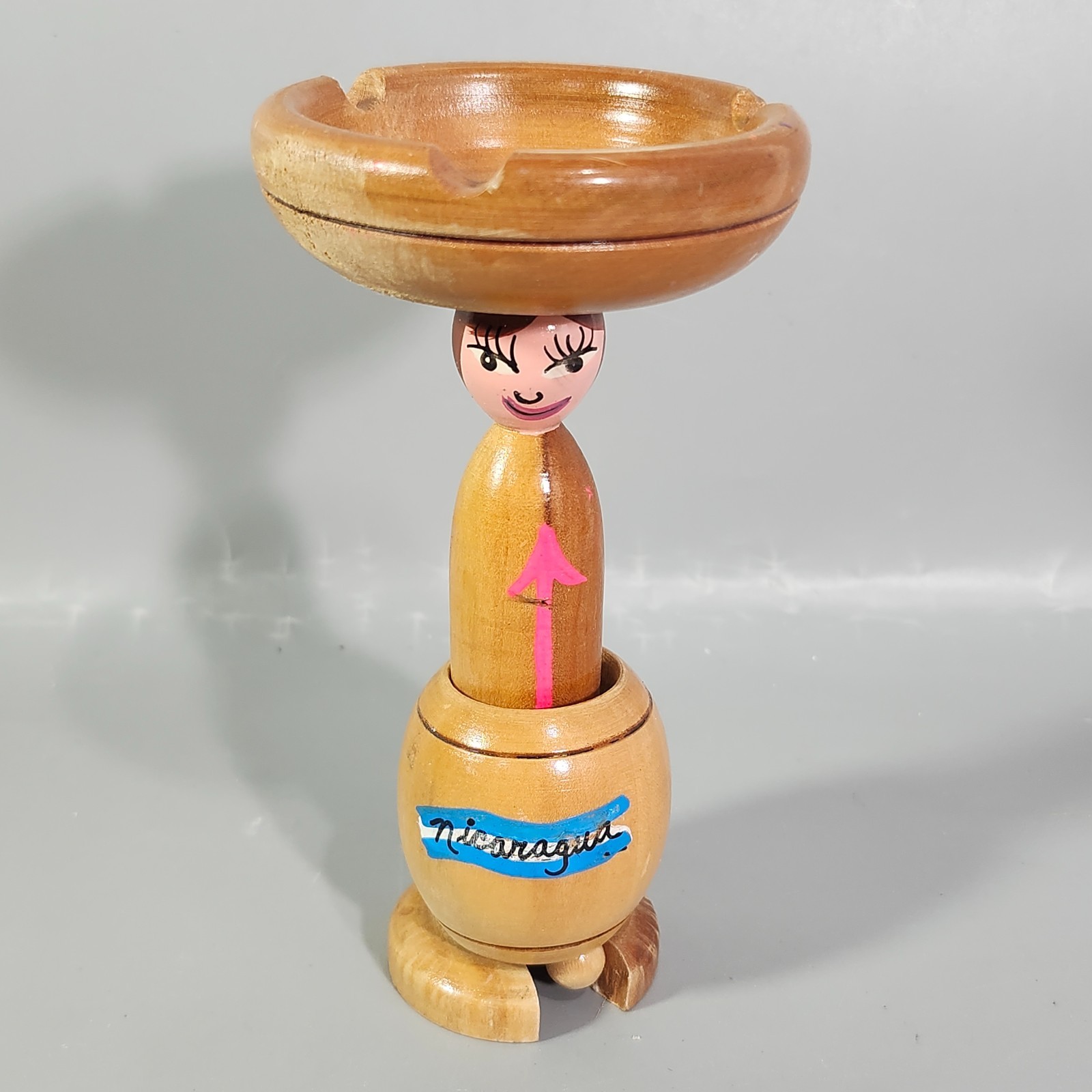 Wooden Nicaragua Souvenir Ashtray Figurine Barrel Pop Up Surprise Reveal Nude
