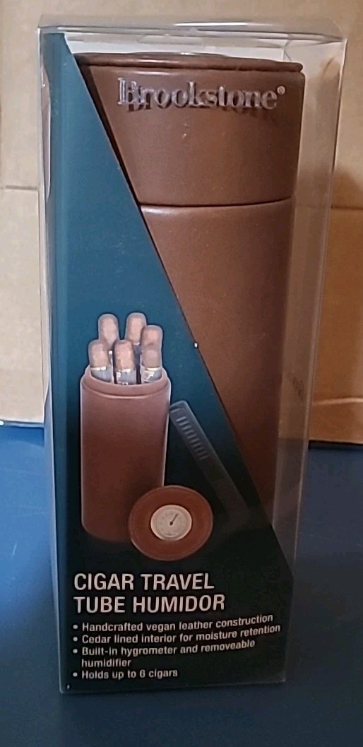 Brookstone Cigar Travel Tube Humidor Removable Hygrometer Cedar Lined Holds 6