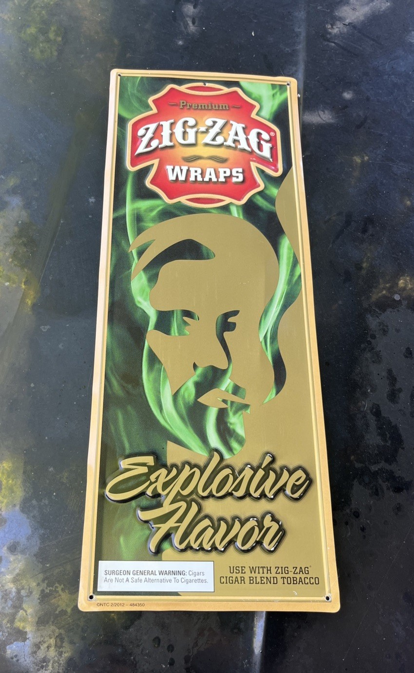 Zig Zag green And Gold Color Tin Sign – 9”x24”