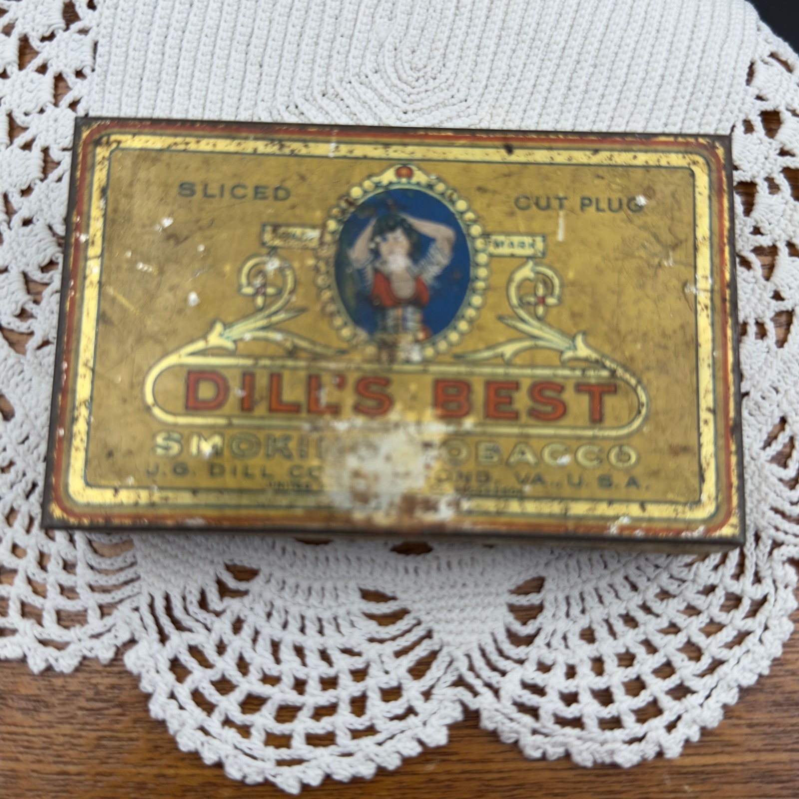 VINTAGE SMOKING TOBACCO TIN CAN “DILL’S BEST” FROM 1930’S