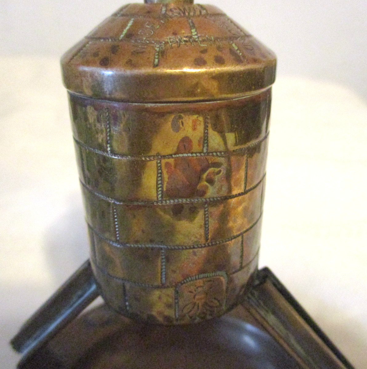 1930s “MUHLEX TABLE STRIKER LIGHTER ART DECO BRASS