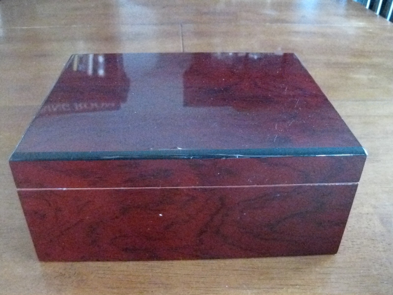 Bey – Berk Cigar Humidor Cedar-lined Beautiful 11 1/4″ x 9″ x 4 1/4″